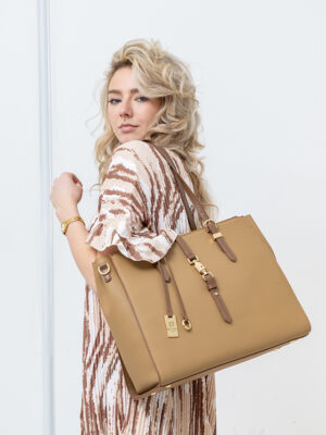 LARGE BELT SHOULDER BAG